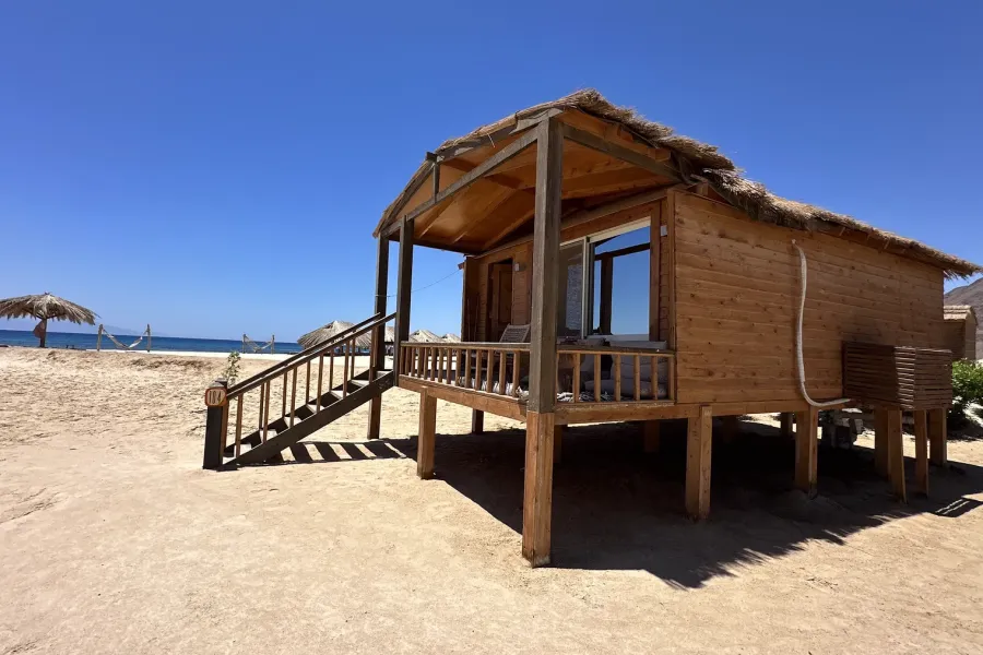 ananda-bungalow-01