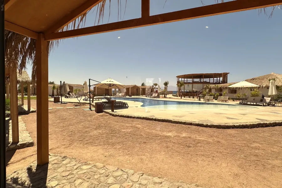 ananda-pool-view-07